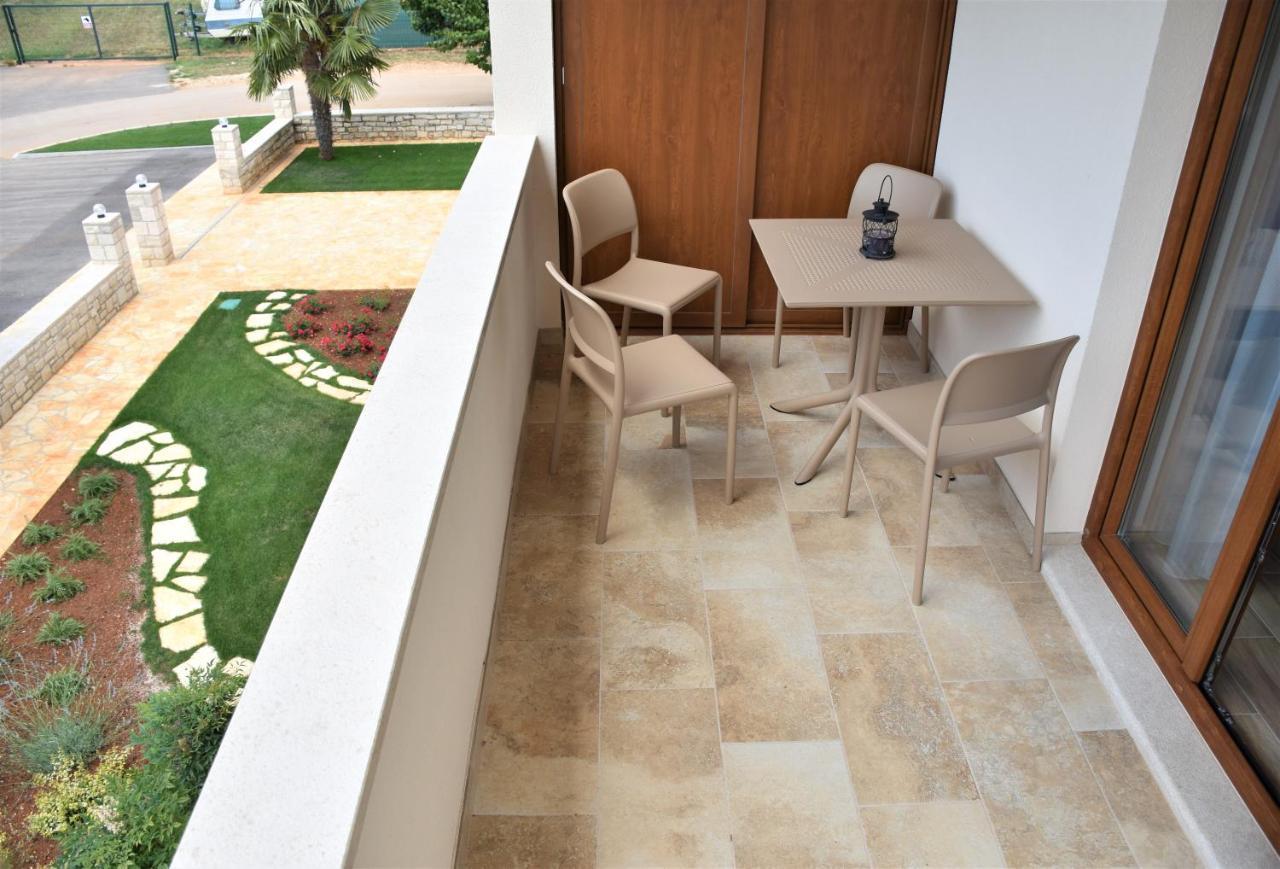 Apartmani Diana Novigrad  Exterior photo